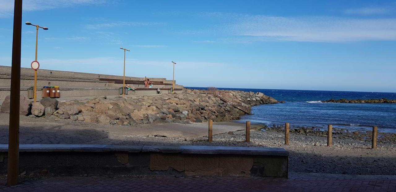 Apartamento Muelle Pozo Izquierdo Extérieur photo