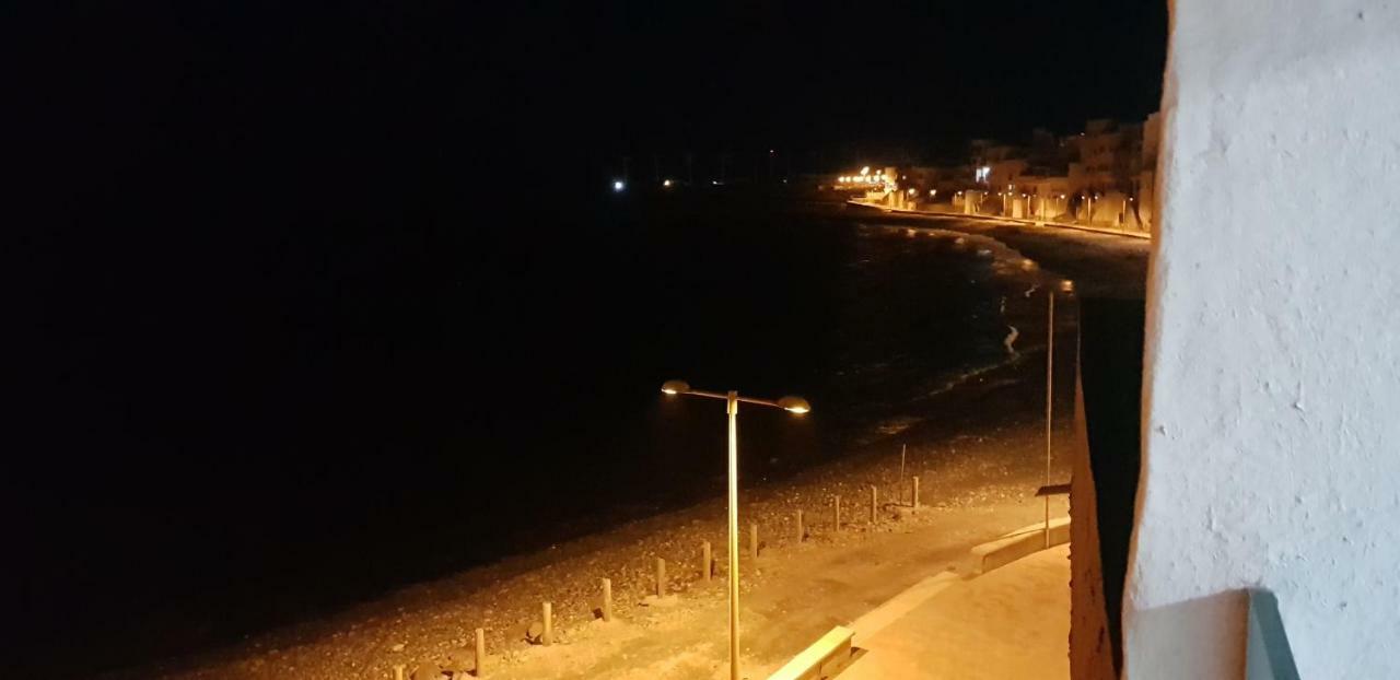 Apartamento Muelle Pozo Izquierdo Extérieur photo